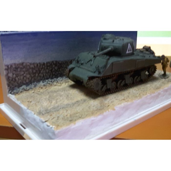 DIORAMA M-4 SHERMAN 76MM EJERCITO SOVIETICO Esc.1/48