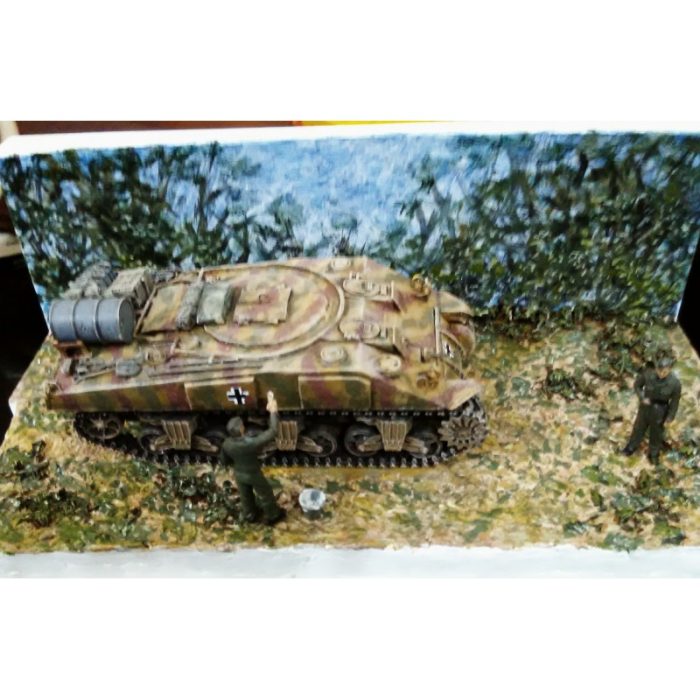 DIORAMA SHERMAN TRACTORIZADO CAPTURADO Esc.1/48
