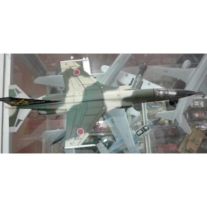 MITSUBISHI F-1 FUERZA AEREA JAPON Esc.1/48