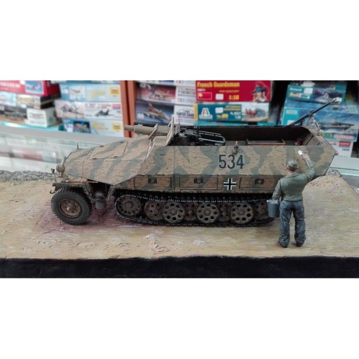 MAQUETA ARMADA SD.KFZ-251 Esc.1/35