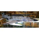 MAQUETA ARMADA F-4J PHANTOM II, USS.CONSTELLATION Esc.1/48