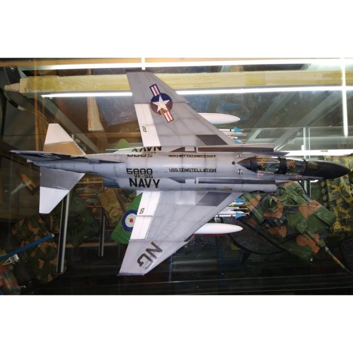 MAQUETA ARMADA F-4J PHANTOM II, USS.CONSTELLATION Esc.1/48