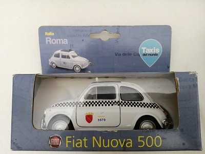 TAXI ROMA FIAT NUOVA 500. ESC 1/38