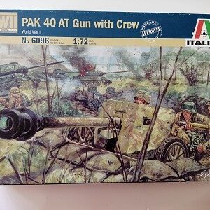 COD. ITA6096 PAK 40 AT GUN WITH CREW. ESC 1/72