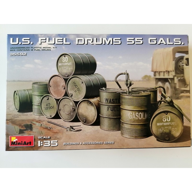 MOD. MIN35592 U.S. FUEL DRUMS 55 GALS. ESC 1/35