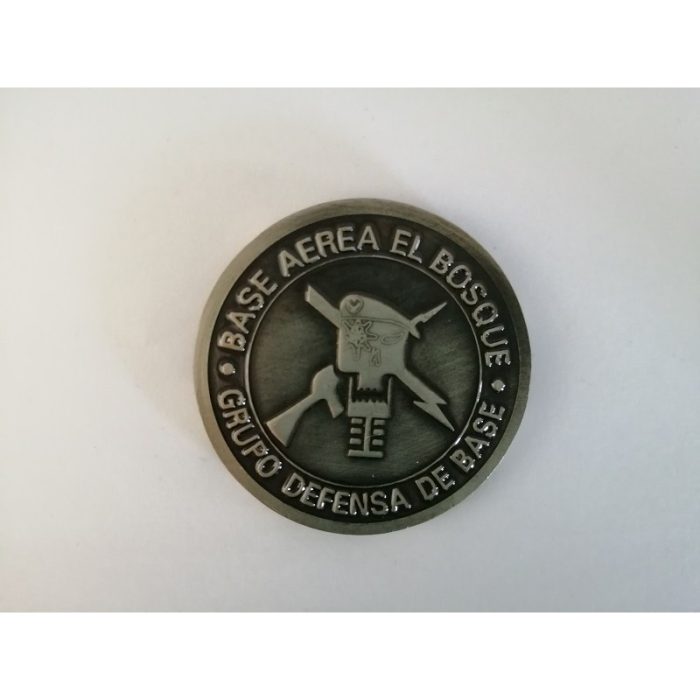 MEDALLA/MONEDA FACh GRUPO DE DEFENSA DE BASE B.A.E.B.