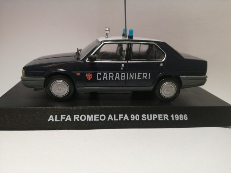 Kit Miniature Alfa Romeo Sprint QV 1,5 L Zender 1986 – Alezan Models 1/43 (neuf)