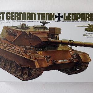 COD.TAM35112 LEOPARD A4. ESC 1/35